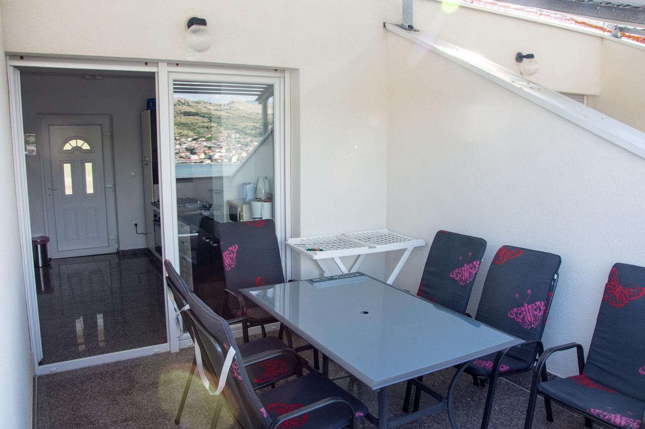 Apartments Sv. Jelena 2 Pag Town Extérieur photo