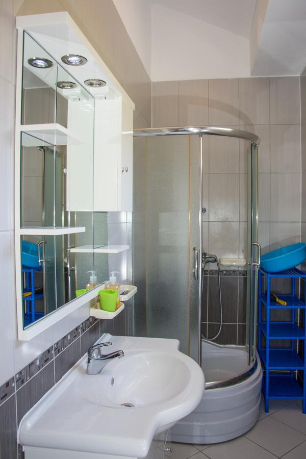 Apartments Sv. Jelena 2 Pag Town Extérieur photo