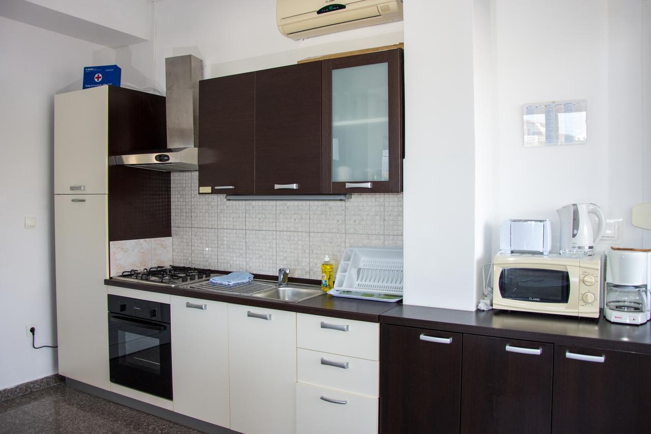 Apartments Sv. Jelena 2 Pag Town Extérieur photo